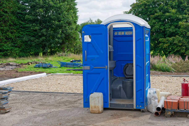 Best Portable Restroom Maintenance and Cleaning  in Houghton Lake, MI